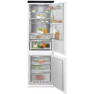 Холодильник Electrolux E8MNCD18S